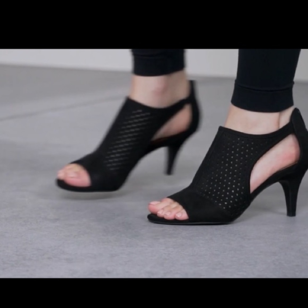 Brand New Macy’s Navy Peep Toe Heels